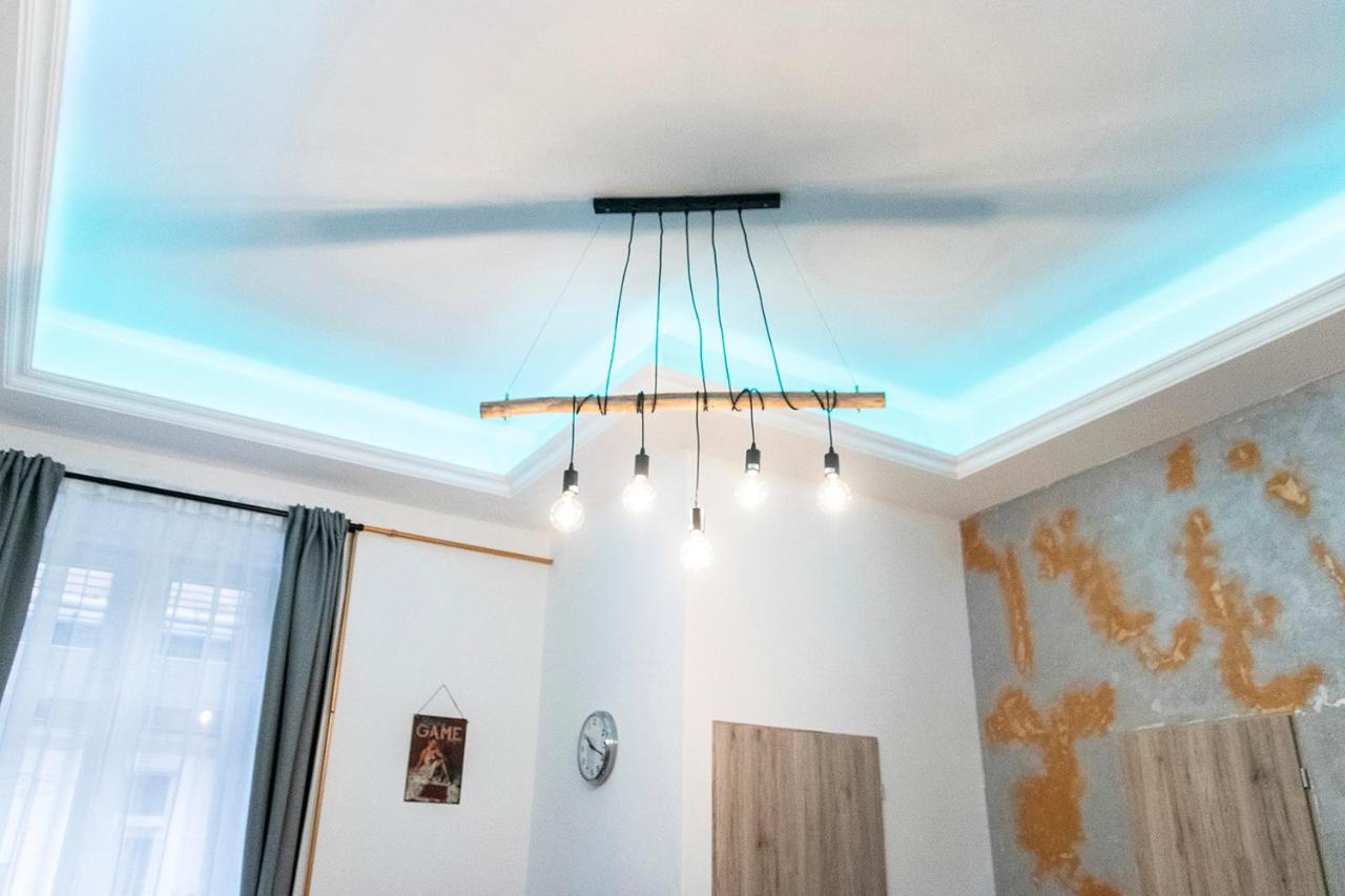 Astoria Tiny Apartment Budapest Kültér fotó